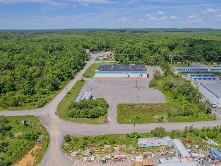 5357 Development Park Dr Pocono Summit Industrial building for sale