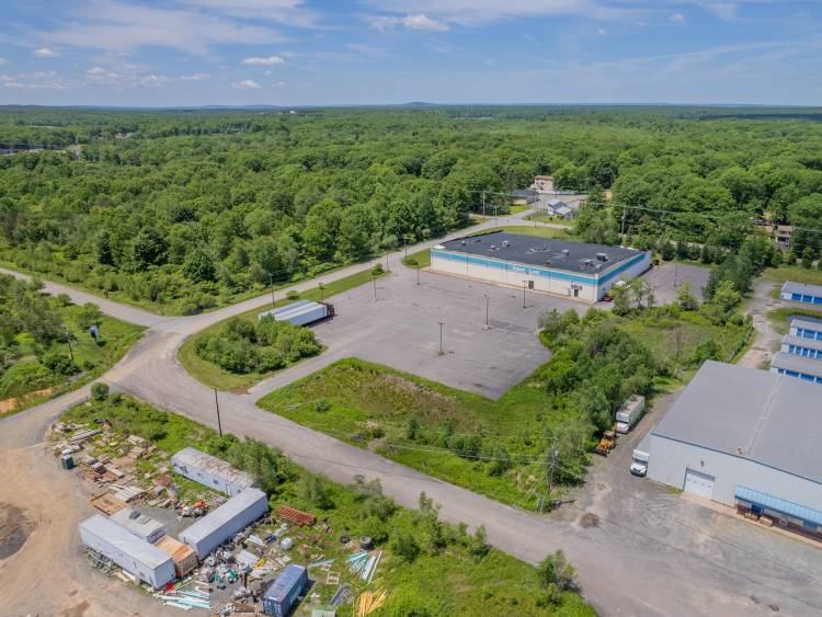 5357 Development Park Dr Pocono Summit Industrial building for sale