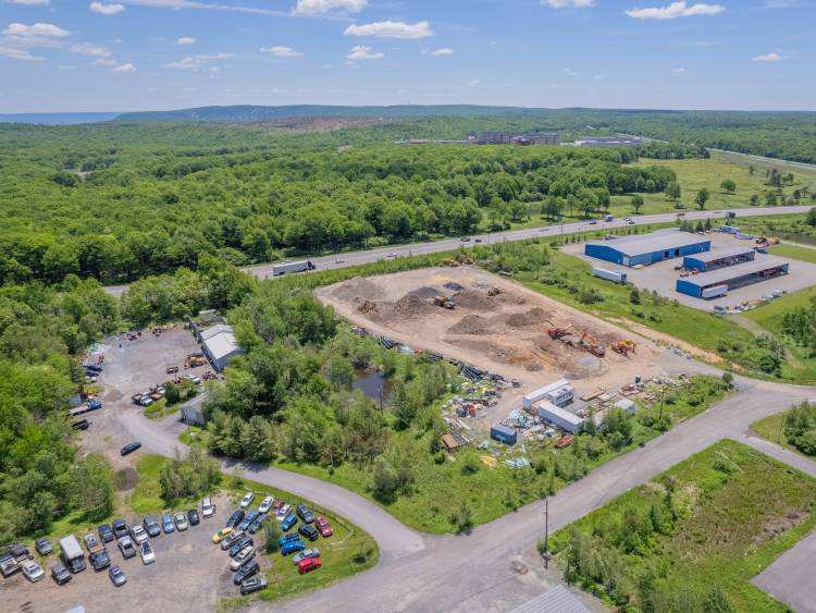 5357 Development Park Dr Pocono Summit Industrial building for sale