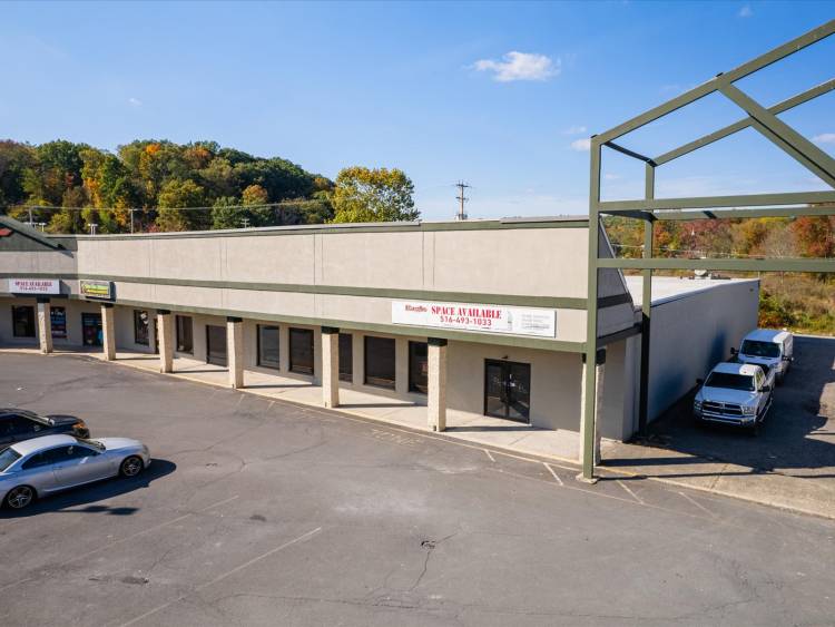 213 Skyline Drive Eagle Valley Mall East Stroudsburg retail space for lease rent