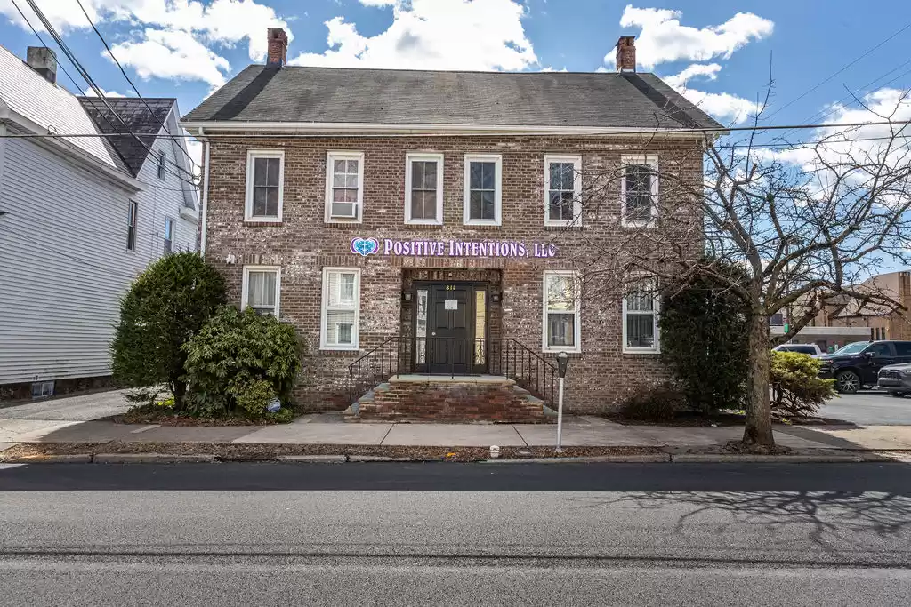 811 Monroe Street, Stroudsburg, Stroudsburg Borough Monroe County, Pennsylvania 18360, Lease Space,For Lease,811 Monroe Street,0,1236